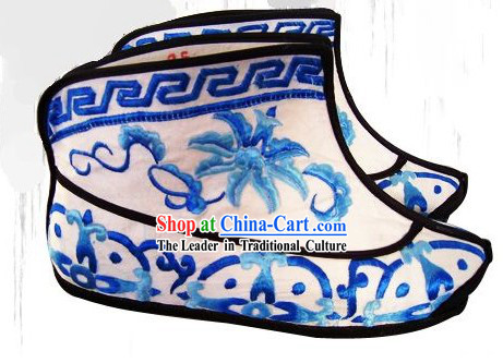 Classic Peking Opera Embroidered Shoes for Men