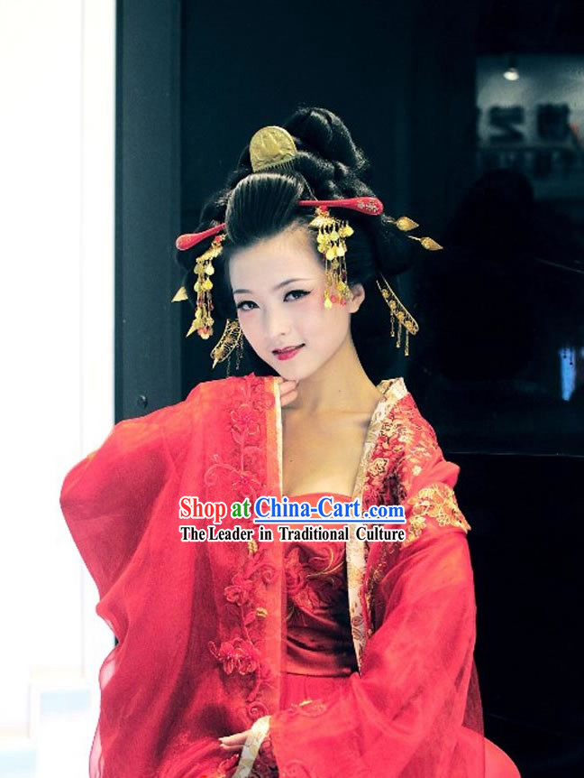 Ancient Chinese Tang Dynasty Bridal Wedding Dress and Headwear