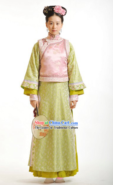 Bu Bu Jing Xin Liu Shi Shi Cecilia Qing Imperial Lord Robe and Qi Tou Accessories