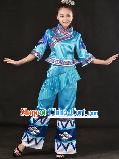 Traditional Chinese Zhuang Stage Performance Dance Costume and Headwear Complete Set