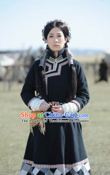 Yuan Dynasty Empress Costumes Dresses Clothing Clothes Garment Outfits Suits Complete Set for Women