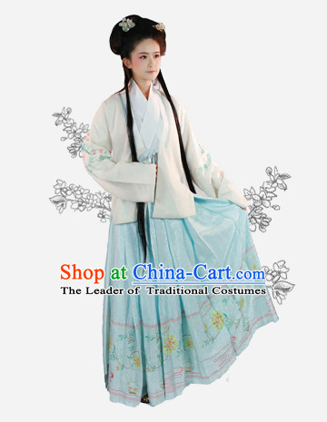 Chinese Song Dynasty Wear Clothing and Hair Jewelry Complete Set for Women
