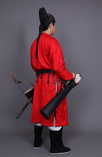 Tang Dynasty Red Long Robe and Hat for Men