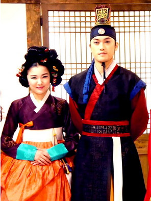 Korean TV Drama Costumes Dance Costumes Carnival Costumes Traditional Costumes for Men and Women