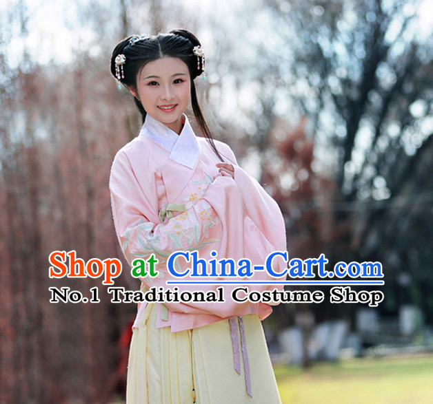 Chinese Ancient Ming Dynasty Garment and Hair Jewelry Complete Set