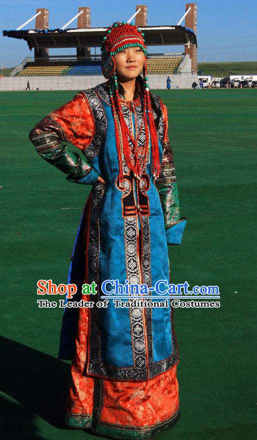 Mongolian Traditional Clothes