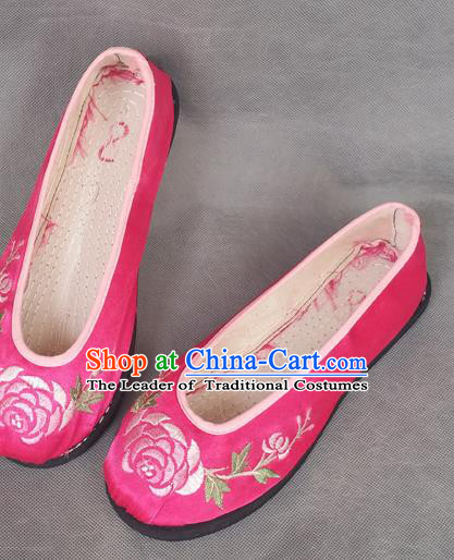 Traditional Chinese National Embroidered Shoes Handmade Pink Satin Wedding Shoes, China Hanfu Embroidery Flowers Shoes for Women