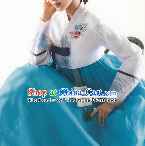 Traditional Korean Costumes Bride Formal Attire Ceremonial White Blouse and Blue Dress, Korea Hanbok Court Embroidered Clothing for Women