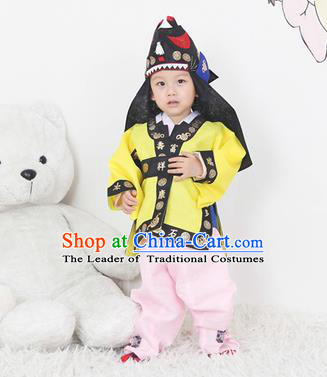 Traditional Korean Handmade Hanbok Embroidered Yellow Costume and Hats, Asian Korean Apparel Hanbok Embroidery Clothing for Boys