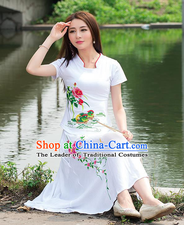 Traditional Ancient Chinese National Costume, Elegant Hanfu Round Collar T-Shirt, China Tang Suit Embroidered Mandarin Duck Peony White Blouse Cheongsam Upper Outer Garment Shirts Clothing for Women
