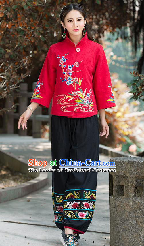Traditional Chinese National Costume, Elegant Hanfu Embroidery Flowers Slant Opening Red Coat, China Tang Suit Republic of China Plated Buttons Blouse Cheongsam Upper Outer Garment Qipao Jacket Clothing for Women