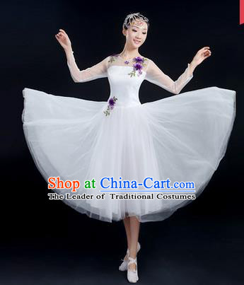 Traditional Chinese Yangge Fan Dancing Costume