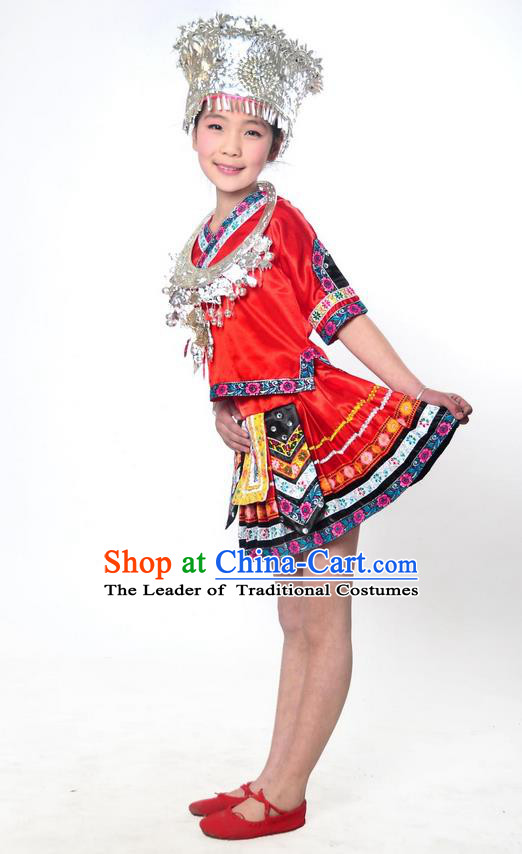 Traditional Chinese Miao Nationality Dancing Costume, Hmong Children Folk Dance Ethnic Pleated Skirt, Chinese Miao Minority Embroidery Red Clothing for Kids