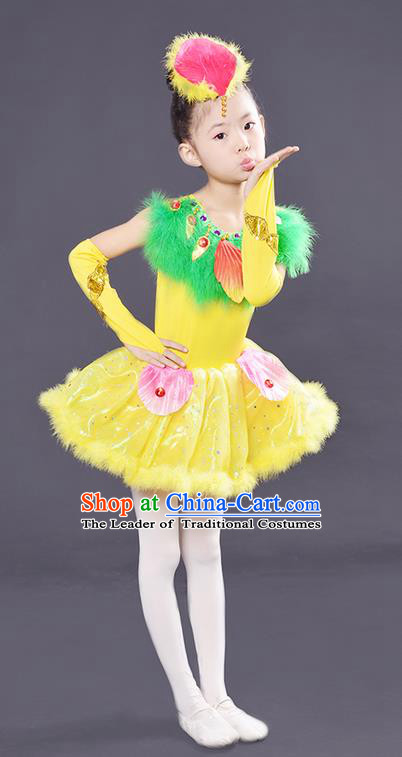 Traditional Chinese Yangge Fan Dancing Costume and Accessories