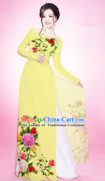 Traditional Top Grade Asian Vietnamese Costumes Classical Painting Flowers Light Yellow Cheongsam, Vietnam National Vietnamese Young Lady Bride Wedding Round Collar Ao Dai Dress