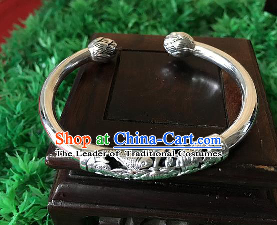Traditional Chinese Miao Nationality Accessories Bracelet, Hmong Female Ethnic Pure Sliver Fish Bangle for Women