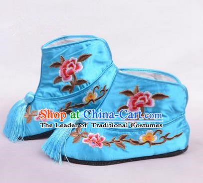 Chinese Ancient Peking Opera Martial Lady Embroidered Boots, Traditional China Beijing Princess Opera Blue Embroidered Shoes
