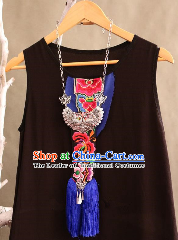 Traditional Handmade Chinese National Miao Nationality Silver Embroidery Tassel Necklace for Women