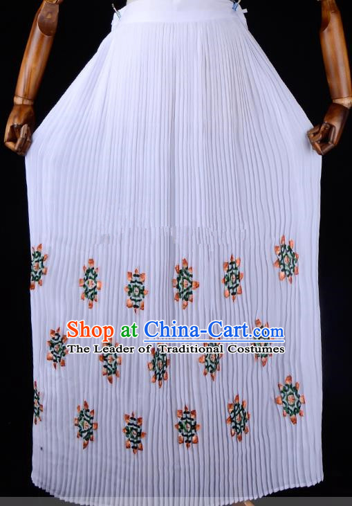 Traditional China Beijing Opera Young Lady Hua Tan Costume Embroidered Pleated Skirt, Ancient Chinese Peking Opera Diva Embroidery Bust Skirt