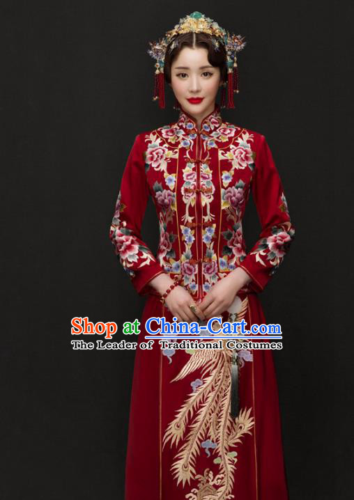 Traditional Ancient Chinese Costume Xiuhe Suits Chinese Style Wedding Red Embroidery Dragon and Phoenix Bride Cheongsam Clothing for Women