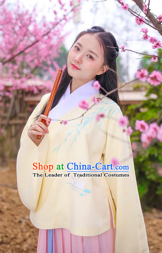 Ancient Chinese Palace Princess Hanfu Costume, Traditional China Ming Dynasty Young Lady Yellow Embroidery Blouse and Pink Skirt Complete Set