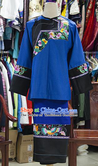 Traditional Chinese Miao Nationality Dancing Costume, Hmong Female Folk Dance Ethnic Embroidery Clothing for Women