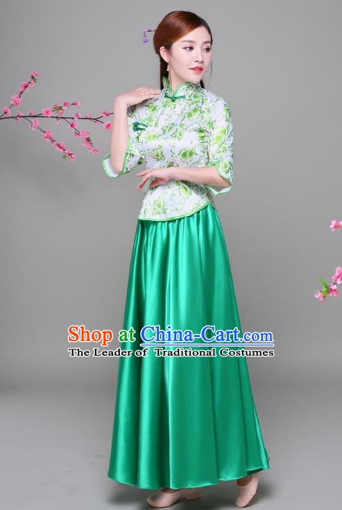 Traditional Chinese Republic of China Children Xiuhe Suit Clothing, China National Embroidered Green Blouse and Skirt for Women