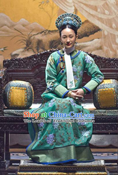 Traditional Chinese Ruyi Royal Love in the Palace Qing Dynasty Manchu Imperial Concubine Embroidered Costume for Women