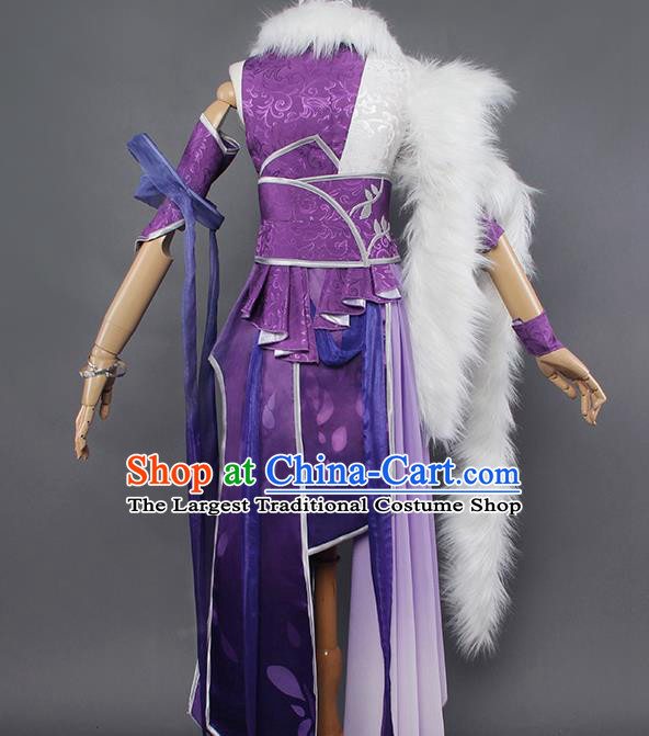 Ancient Chinese Cosplay Costume Chinese Shoes Traditional China Swordsman Clothing and Jewelry Accessories