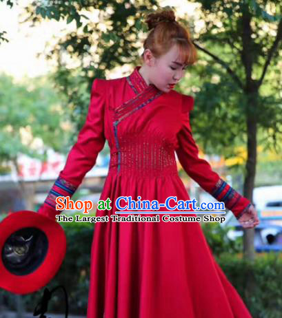 Chinese Traditional Mongol Minority Ethnic Costume Mongolian Red Dust Coat for Women