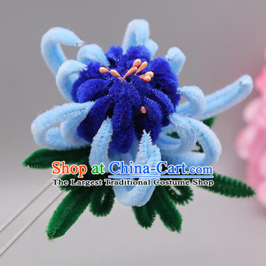 Chinese Traditional Handmade Hair Accessories Ancient Qing Dynasty Queen Blue Velvet Flower Hairpins for Women