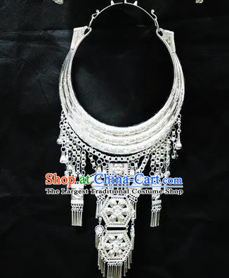 Chinese Traditional Miao Nationality Jewelry Accessories Hmong Sliver Tassel Necklace for Women