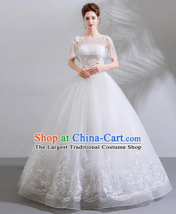 Handmade Top Grade Princess Embroidered White Wedding Dress Fancy Wedding Gown for Women
