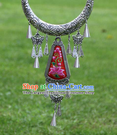 Chinese Traditional Ethnic Accessories Yunnan Miao Minority Embroidered Lotus Necklace for Women