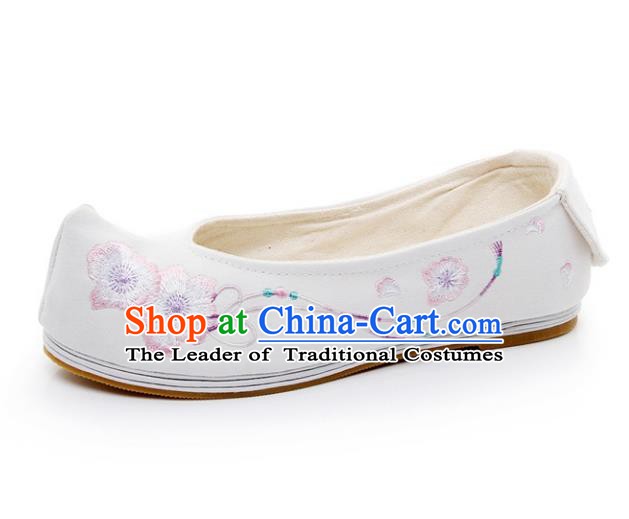 Asian Chinese Wedding Shoes White Princess Shoes, Traditional China Handmade Hanfu Shoes Embroidered Shoes