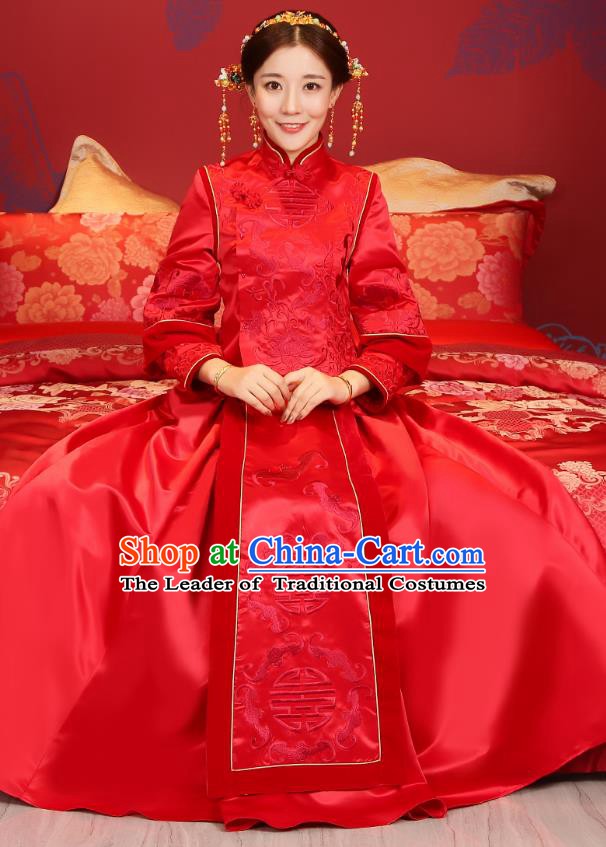Traditional Chinese Wedding Costume Ancient Bride Red Clothing Embroidered Xiuhe Suits for Women