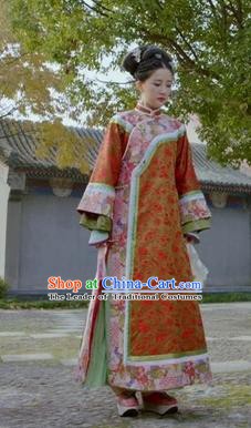 Chinese Ancient Qing Dynasty Kangxi Princess Embroidered Manchu Dress Historical Costume for Women