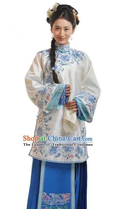 Chinese Qing Dynasty Princess Consort Historical Costume Ancient Palace Lady Clothing for Women