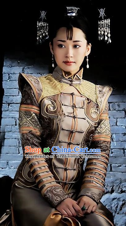 Chinese Ancient Qing Dynasty Empress Dowager Xiaozhuang Replica Costumes Manchu Dress Historical Costume for Women