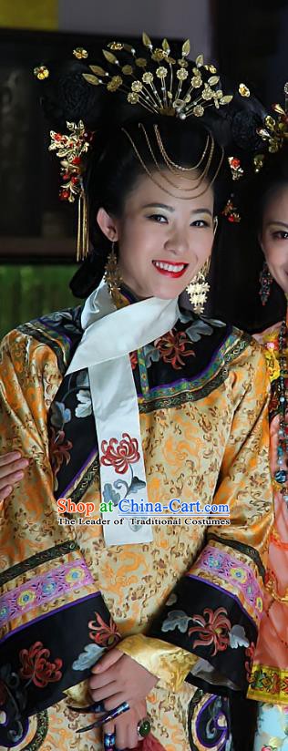 Chinese Ancient Manchu Dress Qing Dynasty Imperial Consort Jin of Xianfeng Costume for Women