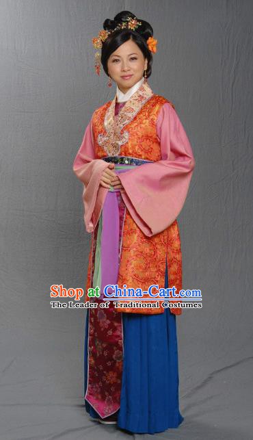 Chinese Ancient Ming Dynasty Countess Embroidered Dress Costume for Women