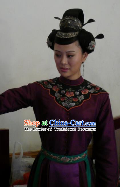 Chinese Traditional Tang Dynasty Princess Taiping Embroidered Dress Palace Lady Replica Costume for Women
