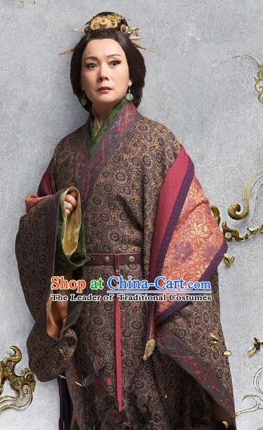 Chinese Eastern Han Dynasty Empress Dowager Hanfu Dress Ancient Queen Mother Replica Costume for Women