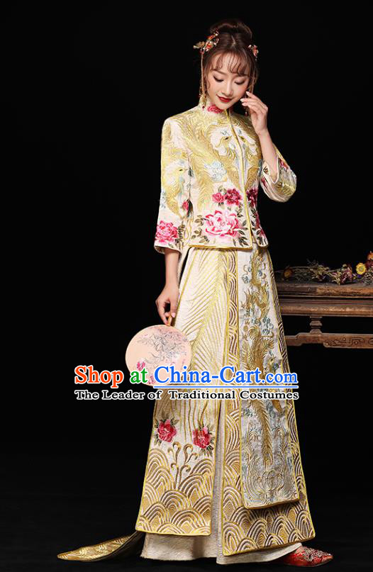 Chinese Ancient Wedding Costumes Bride Formal Dresses Embroidered Peony Yellow Longfenggua XiuHe Suit for Women
