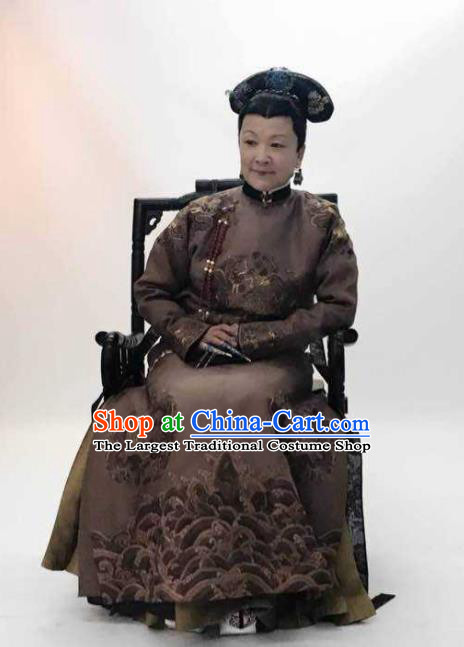 Story of Yanxi Palace Chinese Ancient Qing Dynasty Empress Dowager Embroidered Costumes and Headpiece for Women