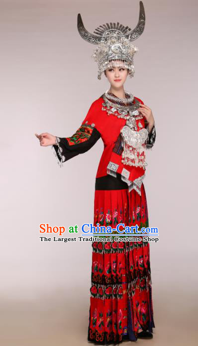 Traditional Chinese Miao Minority Dance Embroidered Red Costumes and Headwear for Women