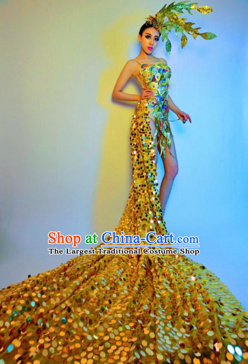 Brazilian Carnival Parade Halloween Costumes Catwalks Stage Show Golden Dress and Headwear for Women