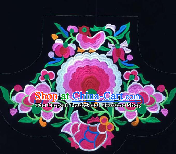 Chinese Traditional Embroidery Cloth Accessories National Embroidered Lotus Dress Patch