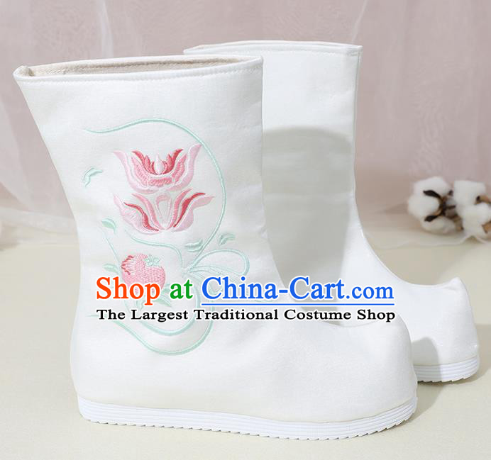 Chinese National Embroidered Flower White Boots Hanfu Shoes Traditional Princess Shoes Ancient Shoes for Women