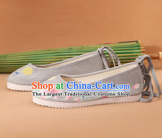 Traditional Chinese National Embroidered Lotus Grey Shoes Ancient Princess Shoes Handmade Hanfu Shoes for Women
